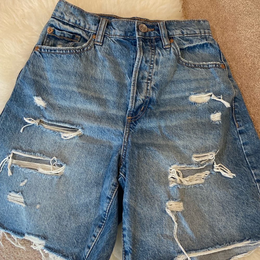 GARAGE JEAN SHORTS